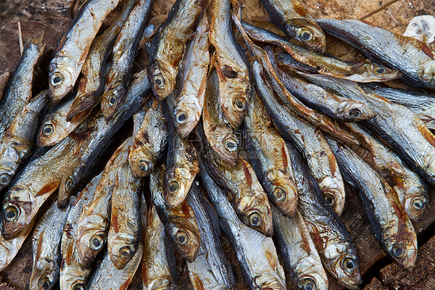 干鱼食物木头图片