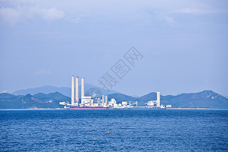 海岸沿岸日光发电厂图片