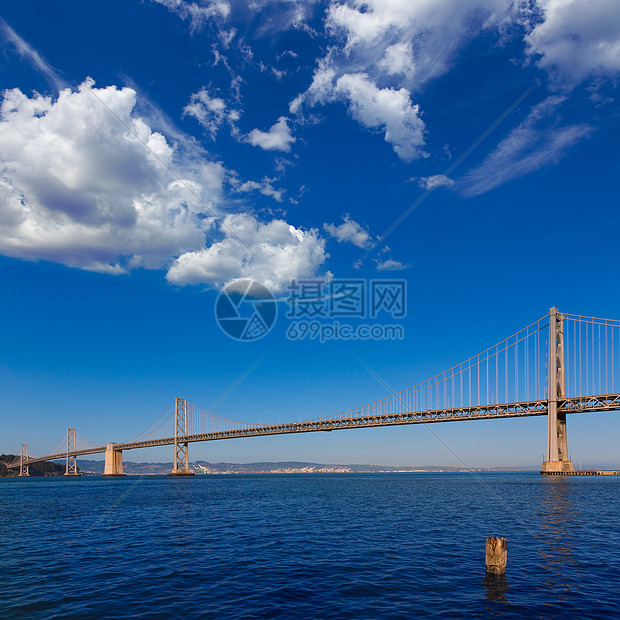 旧金山湾桥至加利福尼亚州奥克兰图片