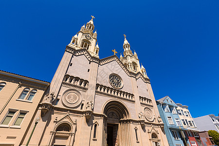 华盛顿广场的圣弗朗西斯科圣彼得和保罗教堂蓝色广场城市天际建筑学榛子天空建筑物正方形古董图片