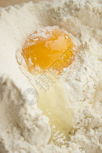 面粉和鸡蛋小麦厨房面包盘子收获食材家庭乡村滚动烘烤图片