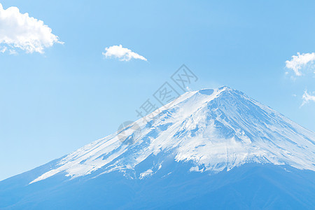 日本的藤山阳光晴天地标蓝色天空火山天际爬坡图片