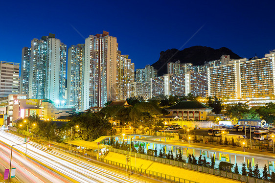 香港九龙区居民区晚上夜里图片