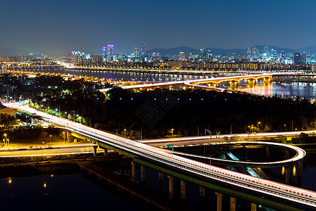 首首尔高速公路景观交通建筑天空市中心办公室风景通道圣水场景图片
