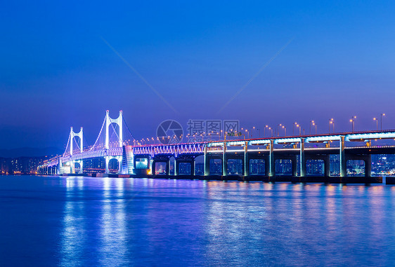 釜山桥和吊桥图片