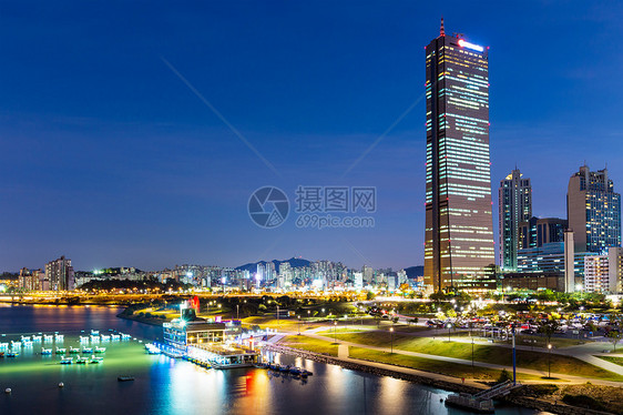 首城之夜大厅车道城市巡航住宅天空自行车团伙市中心建筑图片