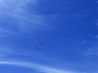 天空背景天气天蓝色多云蓝色蓝天阳光气候白色柔软度图片