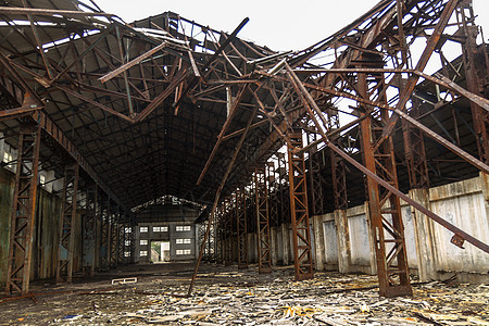 废弃工厂衰变维修地面废墟金属仓库建筑建筑学工业建造图片