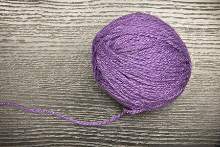 羊毛球紫色钩针编织棉布绳索纤维针织针线活木头工艺图片