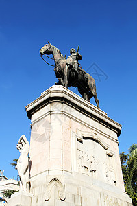 通用阿蒂加斯石雕像历史性天空地标纪念馆观光纪念碑旅行历史蓝色广场图片
