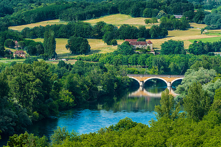多多尔多涅河上的中世纪桥地方风景全景旅行外观地标目的地建筑学图片