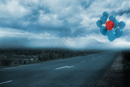 公路上方的气球多云派对乐趣绘图计算机地平线天空图片