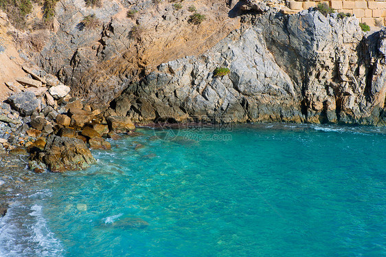 地中海蓝海岛北冰洋环境景点蓝色海滩岩石支撑海浪生态胰岛地平线图片