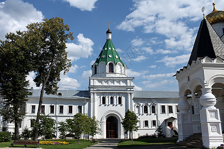 Ipatiev 修道院白色地点天空宗教景观寺庙建筑建筑学旅行蓝色背景图片