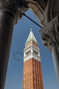 意大利威尼斯艺术正方形狮子公爵大天使建筑学地标雕像建筑游客图片