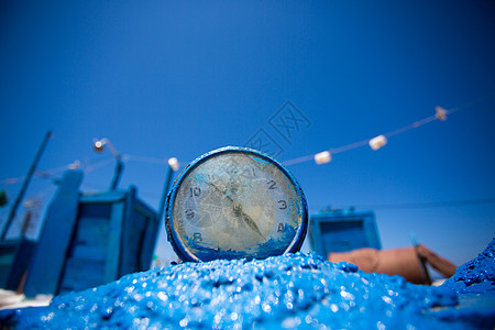 典型希腊颜色的时钟图片