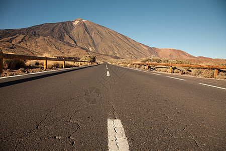 特内里夫的开放道路自由目的地假期旅游公路景观蓝色天空自然公园图片