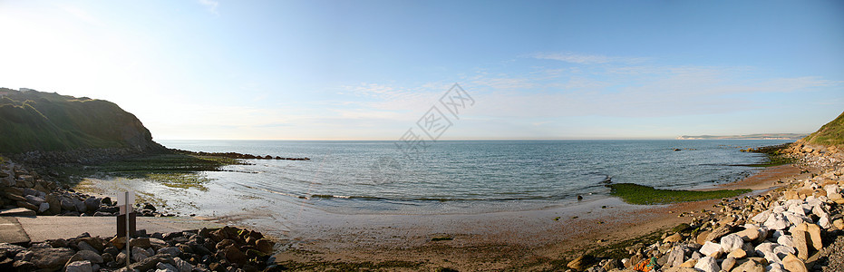 光线海岸线地标天空绿色悬崖旅行沿海海岸地平线海洋风景图片