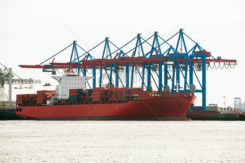 装载和卸载船舶的港口码头商品出口海港基础设施建筑学集装箱重负货运船只加载图片