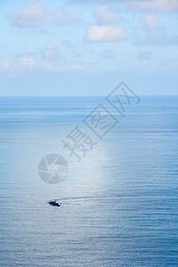 海面上空的云层天气气候天堂环境气象风景云景海景天空波纹图片