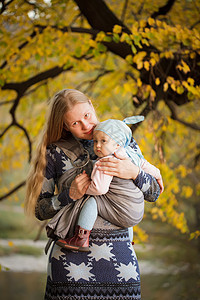 母亲有子女妈妈童年女儿吊带弹力袜女士公园棉布载体婴儿图片