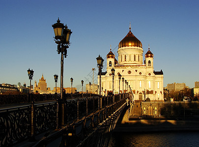 基督救主大教堂 清晨在俄罗斯莫斯科举行寺庙观光天炉银行地标天空教会建筑学纪念馆蓝色图片