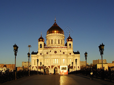 基督救主大教堂 清晨在俄罗斯莫斯科举行银行圆顶天空天炉蓝色寺庙游客景观纪念馆全景图片