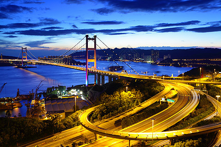 夜里香港清马桥场景景观风景城市曲线运输交通地标商业建筑图片