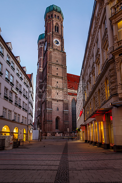我们的圣母教堂 慕尼黑 黎明 巴伐利亚 盖图片
