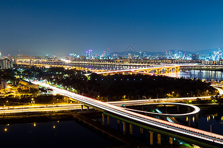 首尔市夜间日落交通景观大桥天际团伙场景办公室住宅天空图片