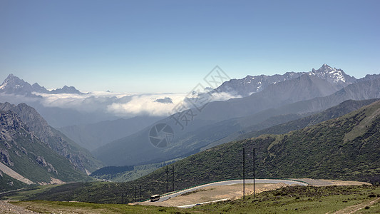 中国四川山脉地貌 中国游客风景遗产环境叶子公园水流美丽森林旅行图片