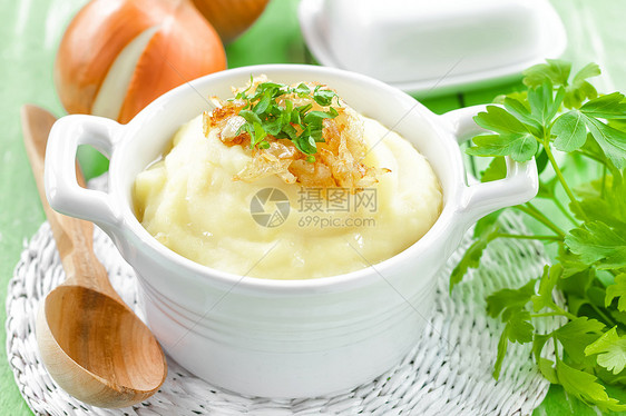 土豆泥牛奶木头餐厅土豆盘子沙锅状物乡村桌子饮食图片