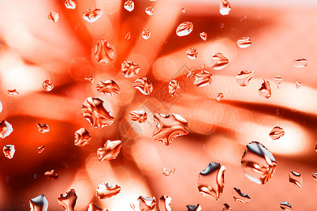 红色抽象背景与水滴宏观飞沫液体玻璃金属雨滴艺术珠子气泡黄色图片