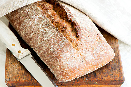 Oven 烤面包家用面包刀做面包图片