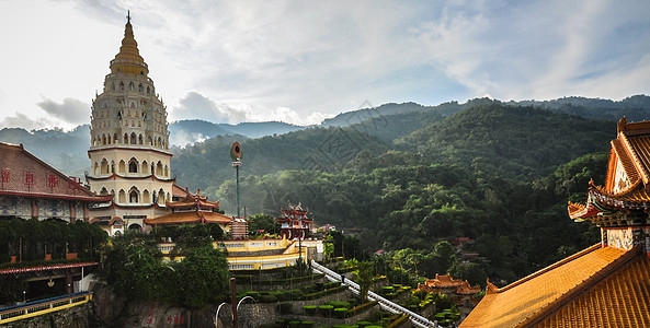 马来西亚的寺庙宗教遗产地标脚步灯笼入口世界吸引力崇拜旅游图片