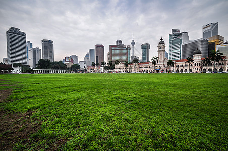 马来西亚城市天线 有著名的建筑 塔楼和天空垃圾图片