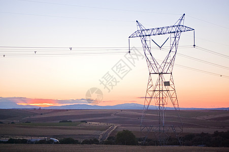 高压电线电力电气能量线路电缆电源线金属动力网格动力塔图片
