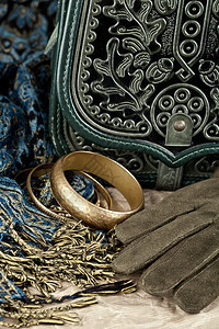 古董袋 皮手套 手镯和围巾金属案件青铜储物柜配件闩锁行李贮存蓝色手提箱图片