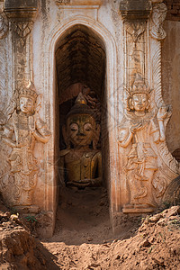 古老的缅甸佛教寺庙内佛像旅行入口宝塔镶嵌艺术废墟文化吸引力历史宗教图片