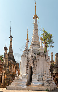 白色的缅甸古老佛教寺庙宗教历史文化地标艺术宝塔遗产建筑学吸引力佛塔图片