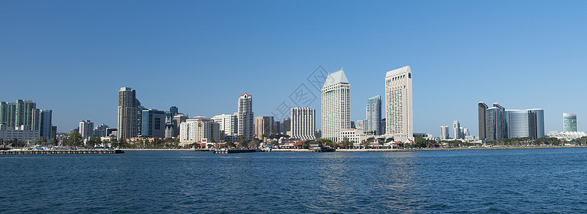 圣地亚哥湾海滩全景帆船建筑物天空城市假期商务景观蓝天图片