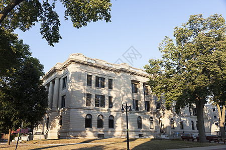 塔泽韦尔县佩金旧法院法院建筑学旅行柱子天空图片