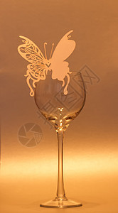玻璃酒精杯子器皿水晶白色反射黑色图片