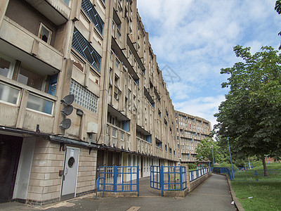 伦敦罗宾汉花园兜帽财产建筑英语建筑学地标王国住房杰作社论图片