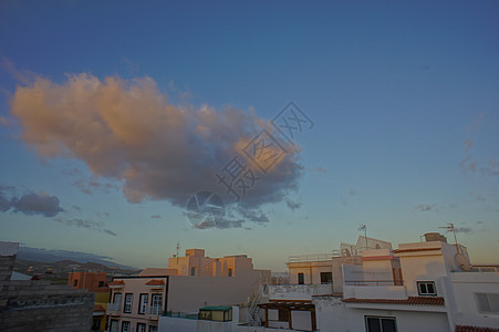 日落时的彩云全景黄色宗教天际太阳天空阳光蓝色橙子晚霞图片