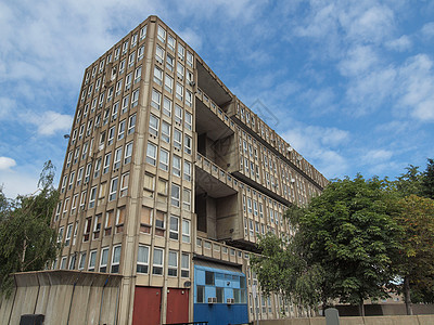 伦敦罗宾汉花园兜帽杰作建筑建筑学英语地标野兽派住房社论财产图片