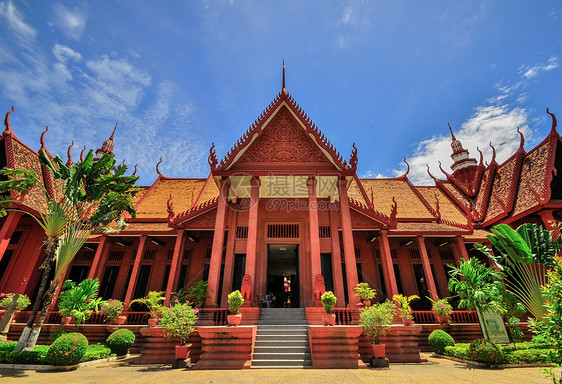 金边国家博物馆     柬埔寨金边建筑公园寺庙热带国家文化博物馆艺术红色高棉语图片