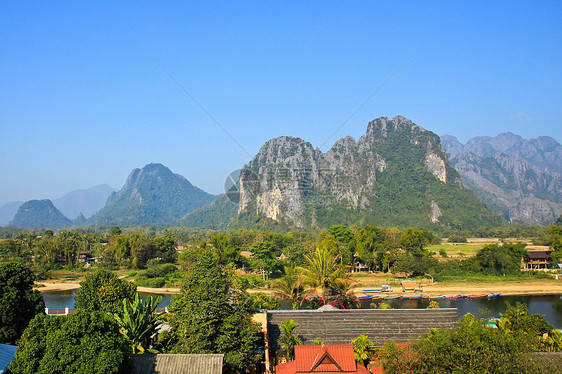 老挝Vang Vieng的景象村庄场景美丽假期风景全景丛林旅游蓝色热带图片