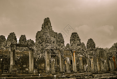 柬埔寨暹粒的和Angkor Wat高棉建筑群高棉语微笑旅游建筑学艺术石头佛教徒天空历史旅行图片