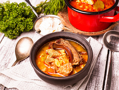 博格拉斯古拉什语食物烹饪蔬菜食谱胡椒沙锅肉汁午餐锅炉美食图片